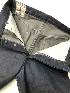 Jeans With Hidden Rivets / Proximity Denim / 644-2