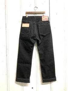 Jeans With Hidden Rivets /  Black Denim / 644
