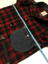 item 228 / Plaid Wool Jacket / L